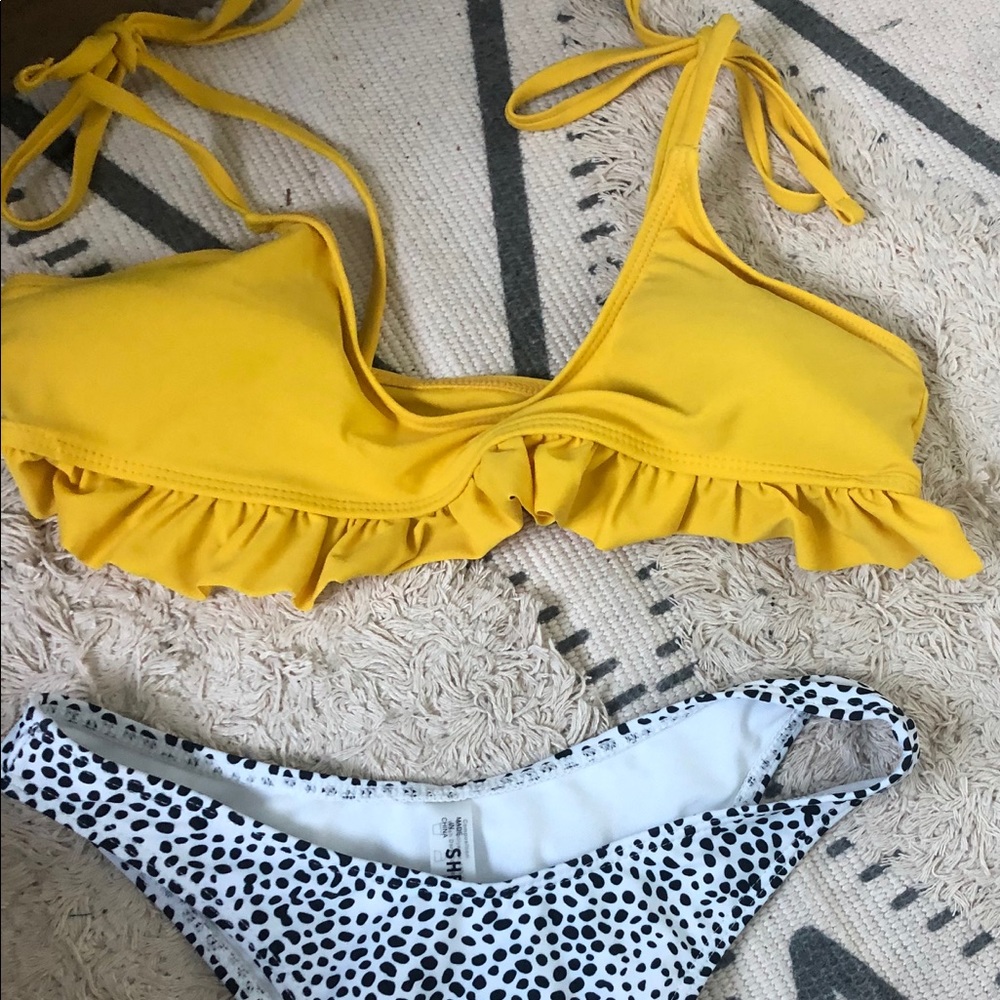 Bathing suit
